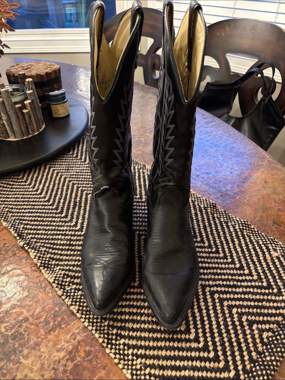 Black Women's Western Cowboy Boots - Classic Pointed Toe